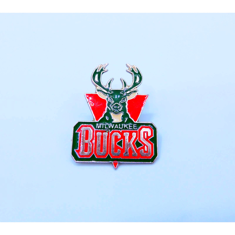 Milwaukee Bucks Logo Pin NBA 2006 Logo